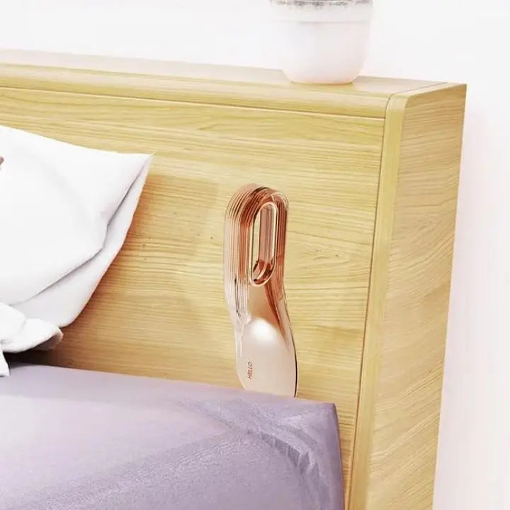 kaatw | Bed lifter and fitted sheet helper – for easy bed making