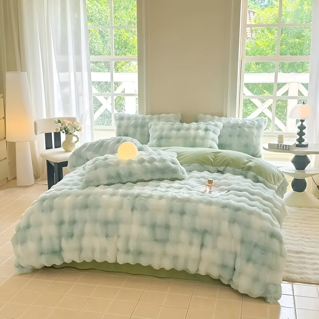 Cozy Plush Bedding Set – Warm and Soft for Autumn & Winter | Reversikaatwe Design in Rabbit Fur & Milk Velvet | kaatw
