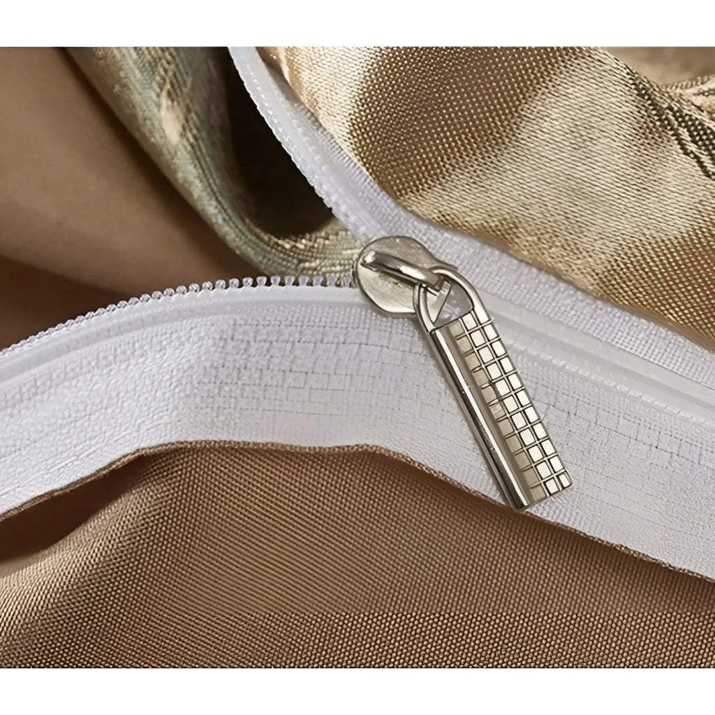 kaatw | Chic Satin Jacquard Duvet Cover for Luxury Bedroom