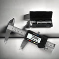 Digital Measuring Tool - Electronic Micrometer Caliper with Large LCD Display, Millimeter and Inch Conversion